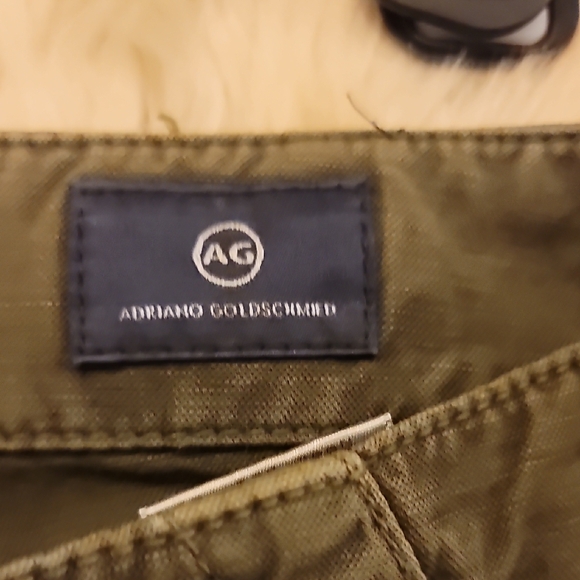 AG Adriano Goldschmied Olive Cropped Pants - Picture 9 of 11